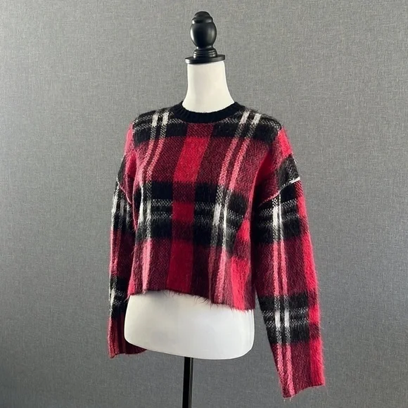 Forever 21 - Cropped Plaid Sweater - Small - Picture 1 of 6